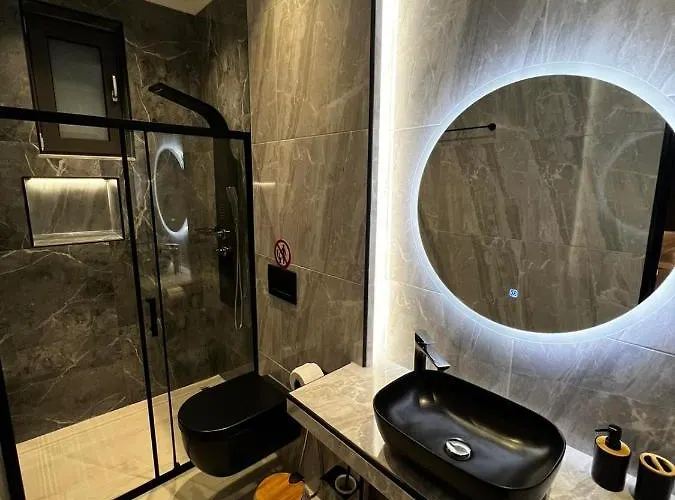 Compass Luxury Apartment