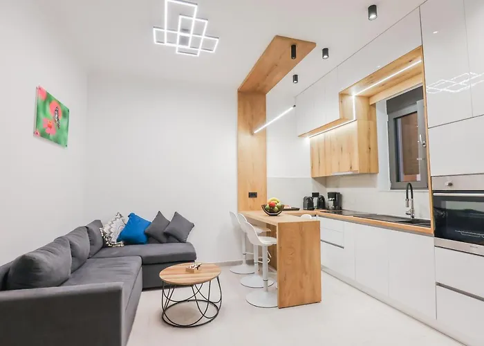 Compass Luxury Apartment